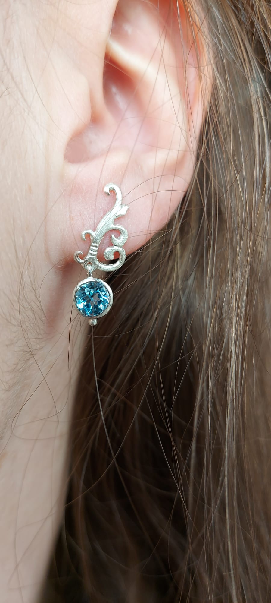 Topas Rankenohrstecker